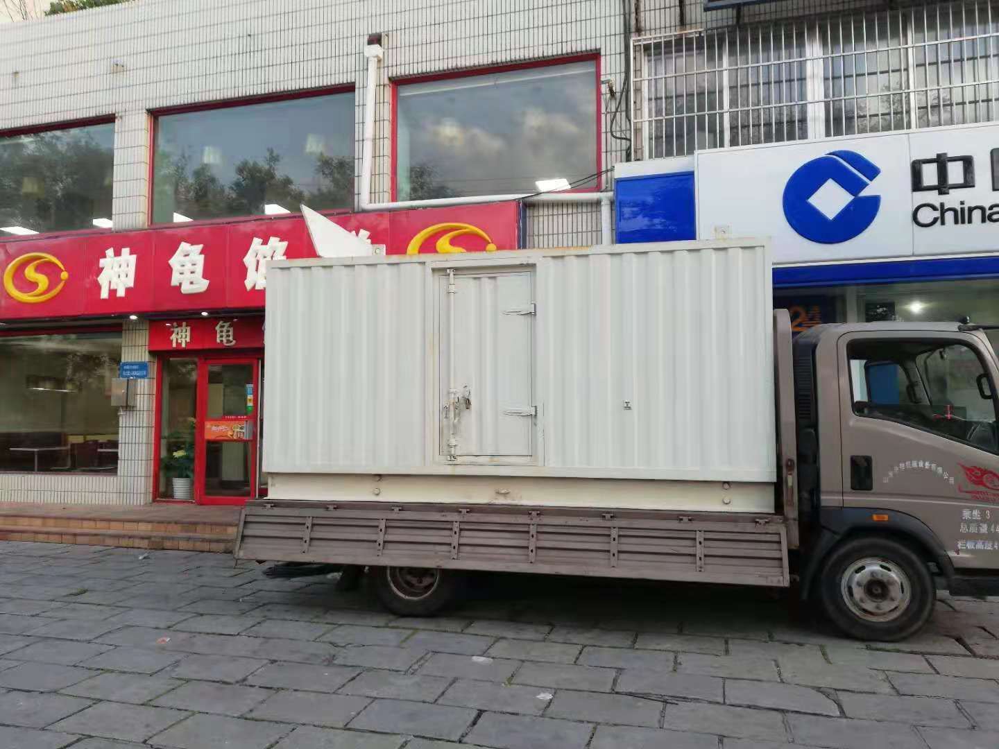 许昌出租发电机-柴油发电机组错误的启动方式